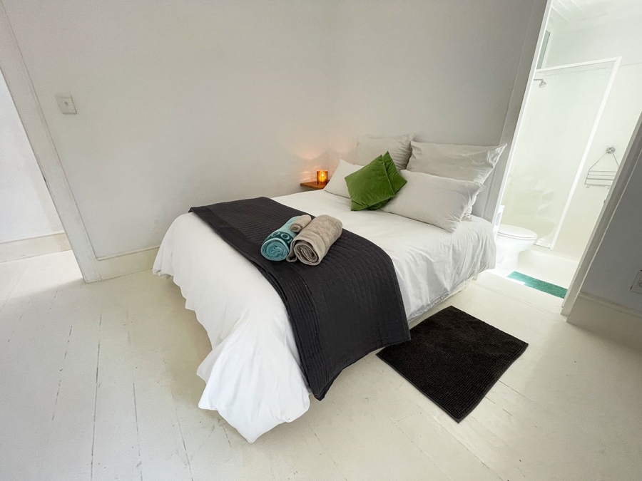 To Let 6 Bedroom Property for Rent in Sea Point Western Cape